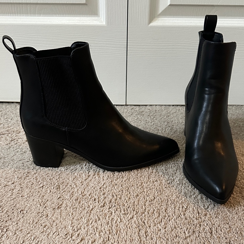 Dream Pairs Black Ankle Booties